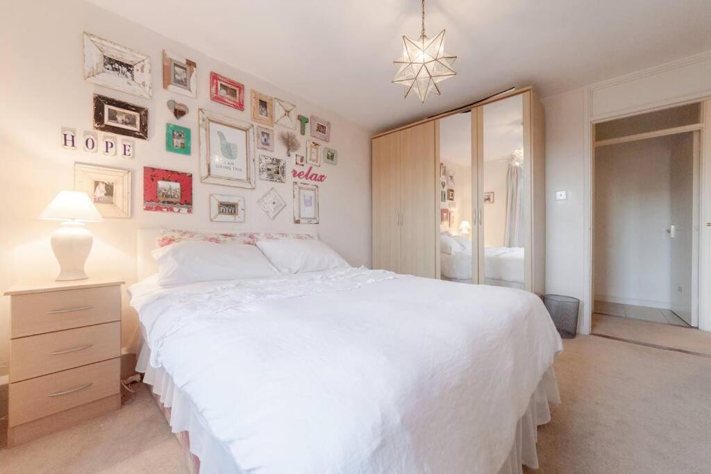 Spacious Two Double Bedroom Flat Londres Extérieur photo