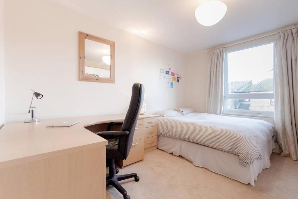 Spacious Two Double Bedroom Flat Londres Extérieur photo