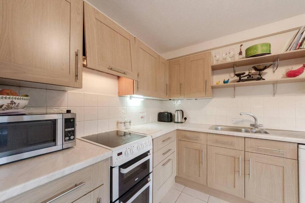 Spacious Two Double Bedroom Flat Londres Extérieur photo